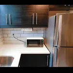 Lovely 1-Bedroom Rental Unit With Free Parking