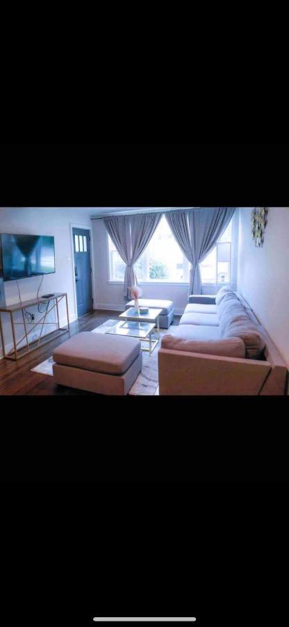 Lovely 1-bedroom Unit With Free Parking Apartamento